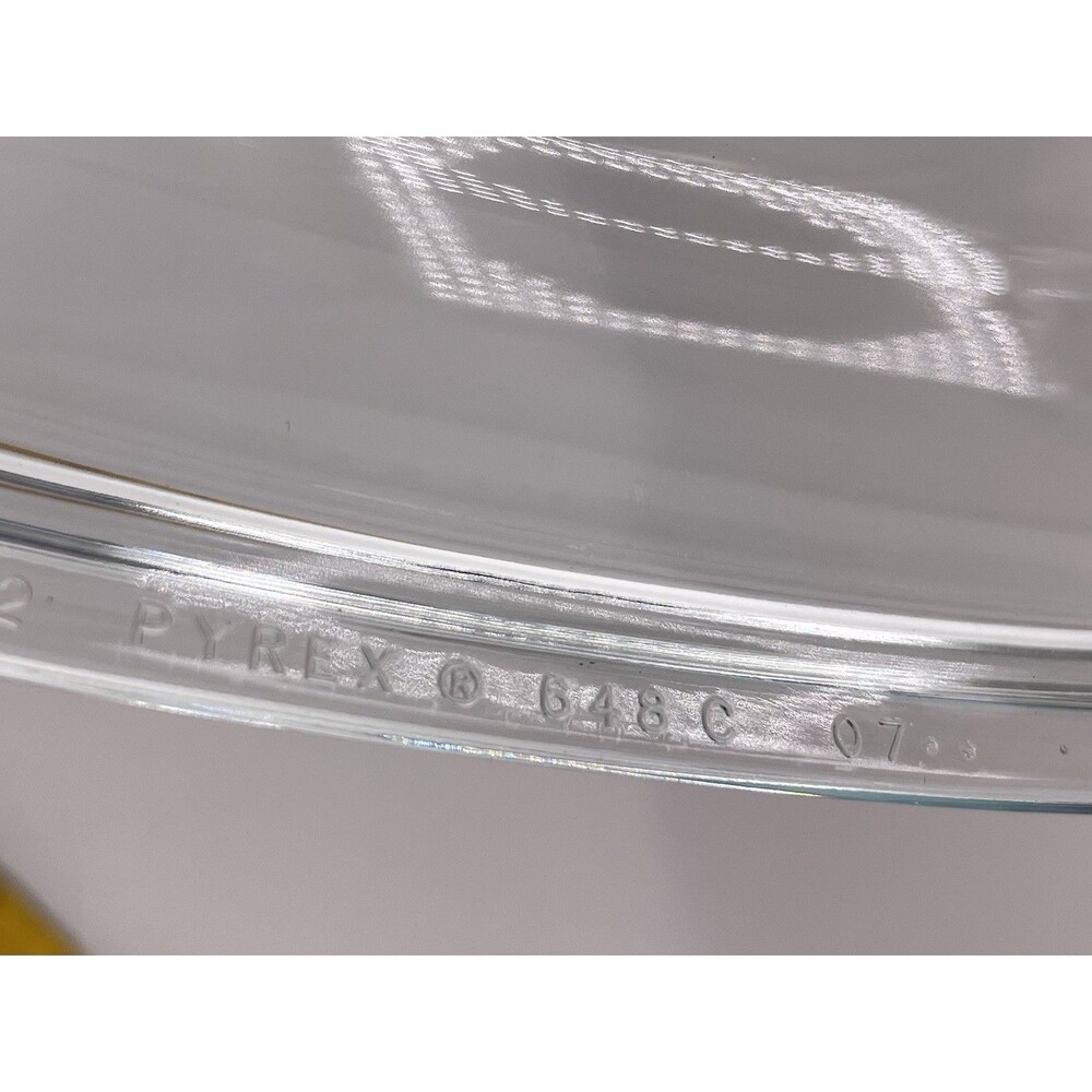 Pyrex 648 C Square Lid Glass Fin Handle 648C 07 - Picture 2 of 3